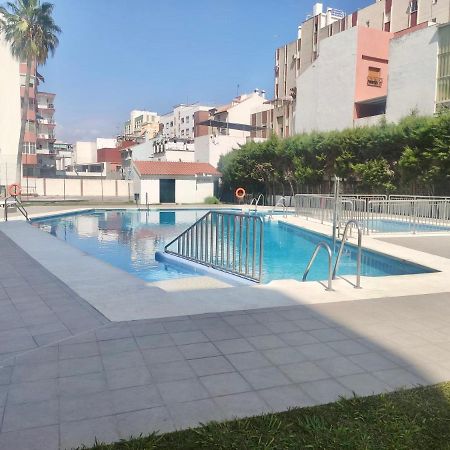 Precioso Estudio Con Piscina, Junto A La Playa Torre Del Mar Ngoại thất bức ảnh