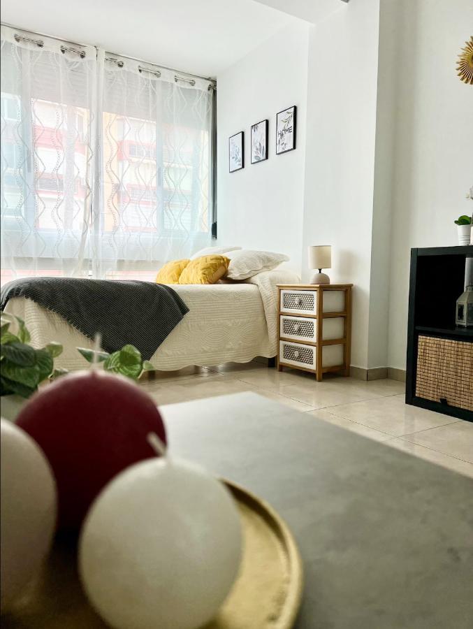 Precioso Estudio Con Piscina, Junto A La Playa Torre Del Mar Ngoại thất bức ảnh