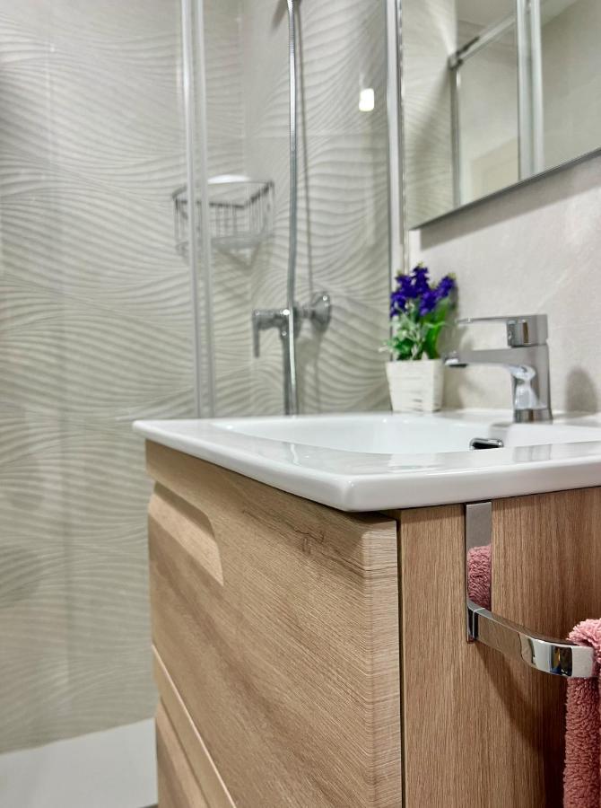 Precioso Estudio Con Piscina, Junto A La Playa Torre Del Mar Ngoại thất bức ảnh